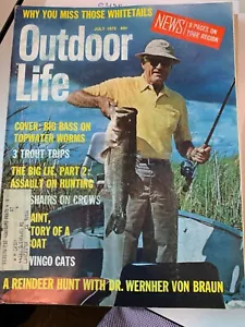 Outdoor Life August 1972 Whitetails, Crows, Reindeer, Trout Tips FREE SHIPPING - Picture 1 of 1
