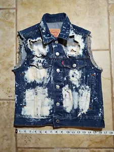 Levis Jeansweste Damen Red Tab Denim distressed ärmellos Damen Gr. S - Bild 1 von 3