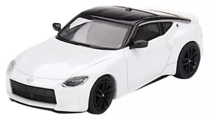 Truescale MiniatureS mini GT 1/64 Nissan Fairlady Z 2023 Everest bianco destro - Foto 1 di 3