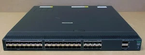 HPE FlexFabric 5700 40XG 2QSFP+ / 40-port 10GbE SFP+ / 2x 40Gb QSFP+ JG896A L3 - Picture 1 of 6