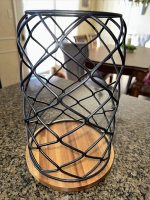 ¡Carrusel de madera y alambre Keurig K-Cup Pod! ¡Conveniente almacenamiento elegante!! Foto 1 de 4