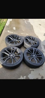 new tires, normal wear and tear. In great conditions. Size 265/35R22. - Image 1 of 4