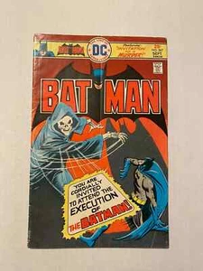 BATMAN #267 BATMAN VS DJANGO THE ASSASSIN DICK GIORDANO COVER ART 1975 - Picture 1 of 6