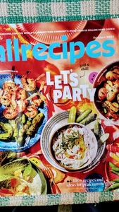 TOUTES RECETTES LIVRE DE POCHE LET'S PARTY ÉTÉ 2024 - Photo 1/24
