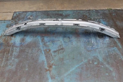 OEM BMW E60 530i 545i 04-07 Front Bumper Reinforcement Bar 51117051704 Foto 1 de 4