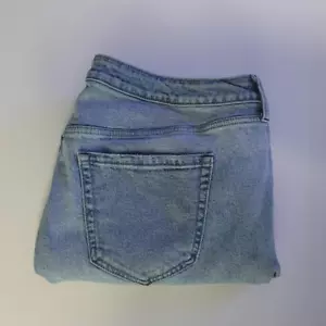 Torrid High-Rise Straight Distressed Hem Blue Denim Jeans Women's 18S - Picture 1 of 10