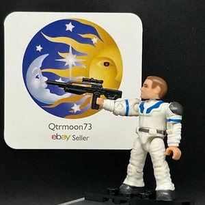 HALO Mega Bloks CLASSIC UNSC Technician FIGURE 97262 UNSC Infinity Armor Bay  - Picture 1 of 7