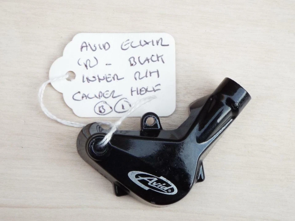 AVID ELIXIR R - NERO - PINZA INTERNA R/H NERA MEZZO PISTONE INC - MANO DESTRA RH - Immagine 1 di 1