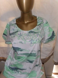 Women's SS Green Pullover Top with Sequins Medium - Picture 1 of 2