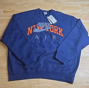 Nike Air New York Knicks Crewneck Fleece Sweatshirt Size Medium Blue HQ1101-492 - Picture 1 of 6