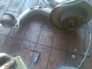 STUB AXLE LEFT REAR BMW 3 serie Compact (E46/5) Hatchback 316ti 16V (N42-B18A) - Foto 1 di 1