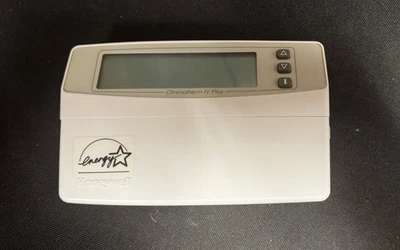 Honeywell T8611G2028 7-Day Chronotherm IV Plus Programable Thermostat - Nice! - Image 1 of 4