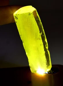 CERTIFIED Sapphire Huge Size ROUGH 147 Ct NATURAL Yellow Loose Gemstone. - Picture 1 of 14