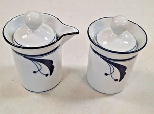 Dansk Flora Bayberry Creamer & Sugar Bowl Set & Lids Blue & White - Picture 1 of 10