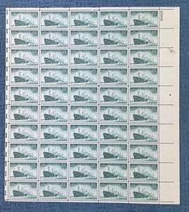 Scott #939, 3c Handelsmarine im Zweiten Weltkrieg, postfrischer Bogen/50, UR #23405, MNH, (R14-54b) - Bild 1 von 1