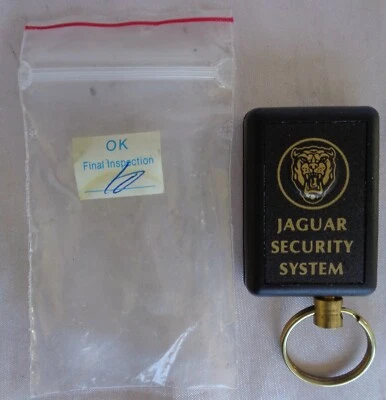 NOS JAGUAR xjs xj6 90 91 92 93  KEYLESS ENTRY REMOTE FOB DBC6967 318 MHZ  - Image 1 of 4