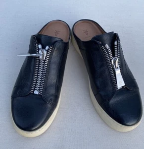 Frye Lena Black Slide Platform Zip Mule Sneaker Business Casual Size 7 - Picture 1 of 5