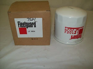 FLEETGUARD OIL FILTER LF3854 VARIOUS ISUZU DIESEL ENGINES, GM "W" SERIES TILTCAB - Picture 1 of 3