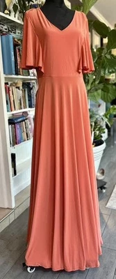 Vestido largo KOH KOH manga acampanada cuello en V largo completo fluido grande  Foto 1 de 4