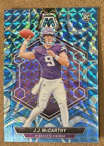 2024 Panini Mosaic - Rookies J.J. McCarthy #310 Reactive Blue Mosaic Prizm (RC) - Bild 1 von 2