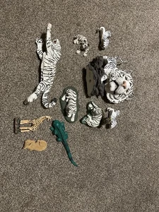 Konvolut weiße Tiger Figuren / Löwe / Jungen alle top! Look - Bild 1 von 8