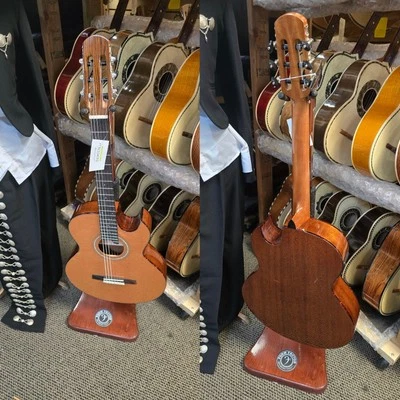 Guitarra Clásica Don Cortez Bajo Quinto Estilo EC114CEQ Foto 1 de 4