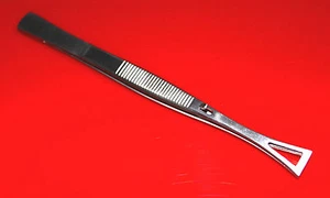 1 x PENNINGTON TWEEZER CLAMP FORCEP Stainless Steel Body Piercing Tool - Picture 1 of 1