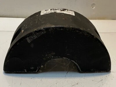 Contrapeso eje Bobcat 6714361 WF3 2D26 | 10-1/2" ancho 4-1/2" profundidad 5" alto Foto 1 de 4