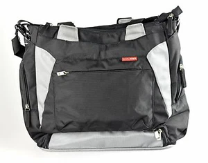 SKIP HOP 'Bento' Black Polyester Meal-To-Go Tote Diaper Bag - Picture 1 of 5