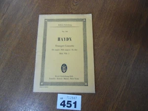 No.798 HAYDN Trumpet Concerto in E major - Edition EULENBURG Orchestra Score - Picture 1 of 15