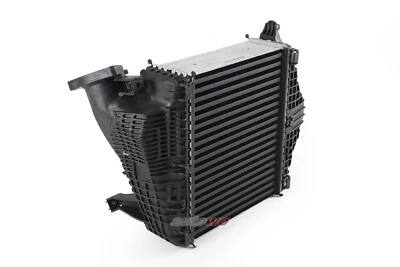 4M0145804BT NEU Audi/Lamborghini RSQ8 Urus 4.0l original Ladeluftkühler Rechts - Bild 1 von 4