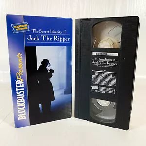 Blockbuster Presents: The Secret Identity of Jack the Ripper (True Crime VHS) - Imagen 1 de 2
