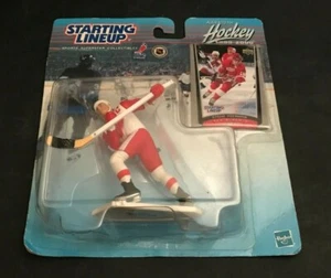 Figurina HASBRO 1999 Starting Lineup NHL Steve Yzerman Detroit Red Wings nuova con scatola - Foto 1 di 1