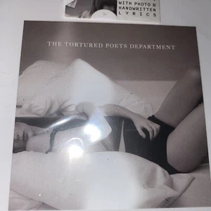 Taylor Swift Tortured Poets Department CD New Bonus Track The Manuscript +Poster - Imagen 1 de 6