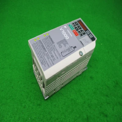 [New Other] YASKAWA / CIMR-VT2A0002BAA / INVERTER, 0.4/0.2KW, Body only, No box - Image 1 of 3