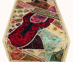 Indian Vintage Patchwork Table Runner Handmade Wedding Party Table Cloth Liners - Picture 1 of 8