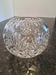 Jarrón vintage de cristal de plomo transparente Essex de 4" redondo con tazón de rosa - Imagen 1 de 11