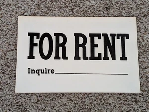 ANTIKES Vintage 40er Jahre Pappschild "ZU VERMIETEN ANFRAGEN" WEISS mit schwarzen Buchstaben - Bild 1 von 6