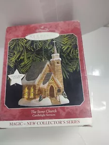 Hallmark 1998 adorno iluminado The Stone Church - 1o de serie - Imagen 1 de 13