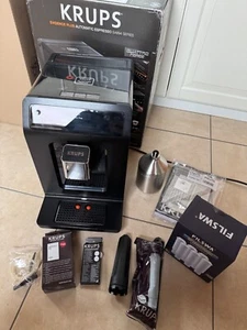 Aus Nachlass Krups Kaffeevollautomat Evidence Plus EA8948 viel Zubehör - Bild 1 von 15