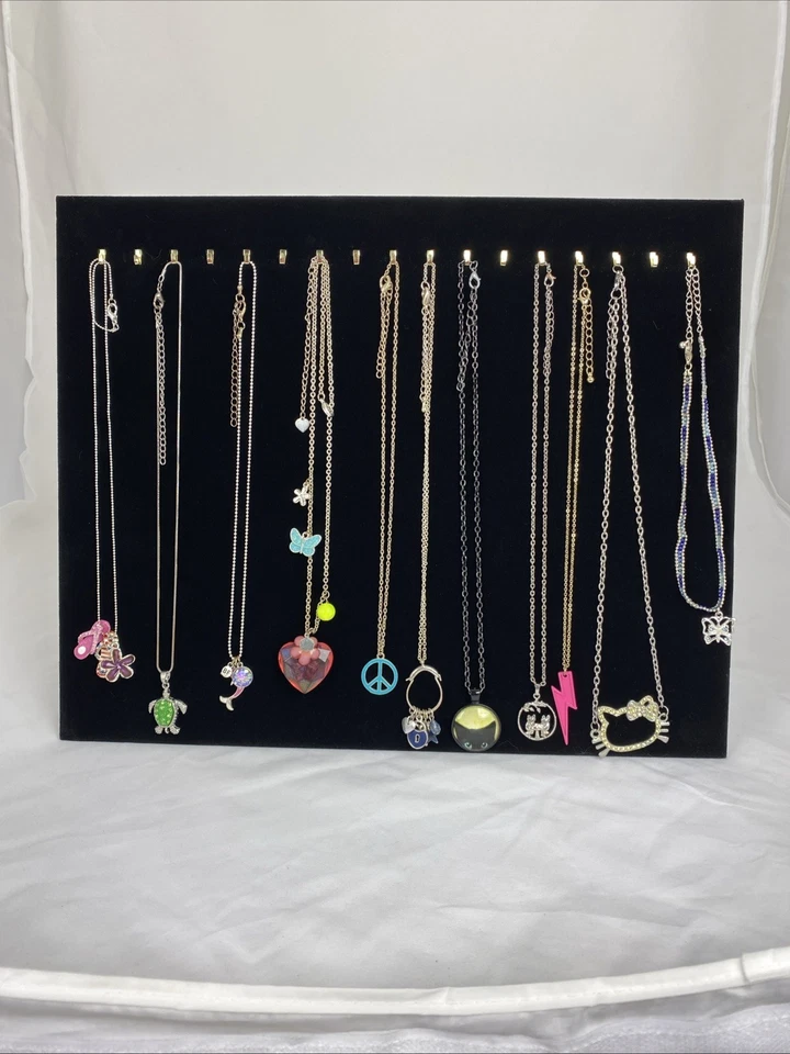 Lote de (11) Collares Colgantes Colgantes Delicados Colgantes Niñas Joyería Corazón Gato Animales Foto 1 de 4