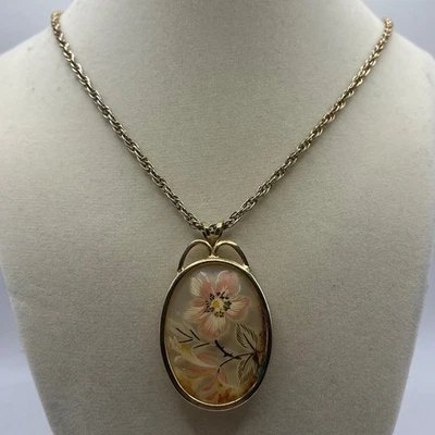 Collar Colgante Floral Ovalado Tono Dorado Vintage Flor Pintada Estilo Art Deco Foto 1 de 4