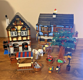 LEGO Castle Medieval Market Village (10193) - Incomplete