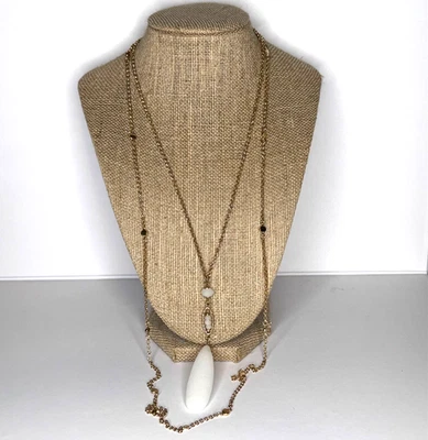 Collar Largo Doble Cadena Colgante Piedra Blanca Tono Dorado Foto 1 de 4