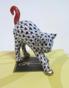 NEW HEREND ARCHED CAT BLACK & RED #VHN-16074 BRAND NIB CUTE RARE SAVE$$ F/SH - Picture 1 of 6