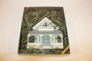 SHELIA'S COLLECTIBLES BLUE COTTAGE OAK BLUFFS, MA 1995 - Picture 1 of 3