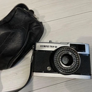 Película compacta Olympus Trip 35 40 mm F2,8 35 mm con estuche cámara de Japón - Imagen 1 de 6