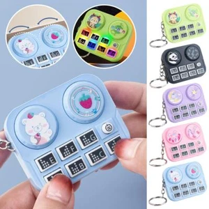 Mini Animal Dj Keychain, Mini Dj Table Keychain, Music Dj Keychain 2024 NE X8C9 - Picture 1 of 21