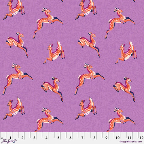 ¡NUEVO! PRADO SALVAJE MÍTICO EN LAVANDA DE STACY PETERSON TELA DE CIERVO ART DECO HY Foto 1 de 1