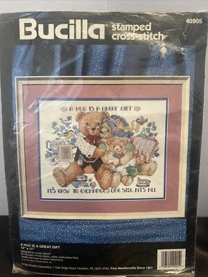 Kit de punto de cruz de sello Bucilla 40905 Un abrazo es un gran regalo osos de peluche abiertos Foto 1 de 2